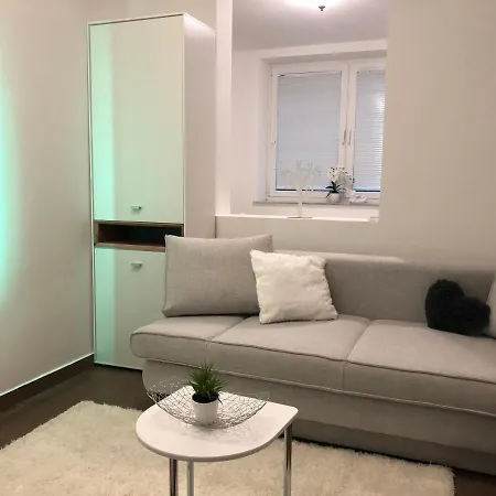 Appartement Modern Center Studio Under The Castle Ii Free Parking Ljubljana