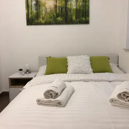 Appartement Modern Center Studio Under The Castle Ii Free Parking