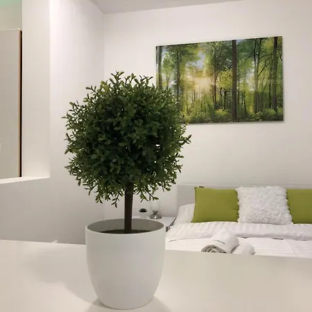 Modern Center Studio Under The Castle Ii Free Parking Ljubljana