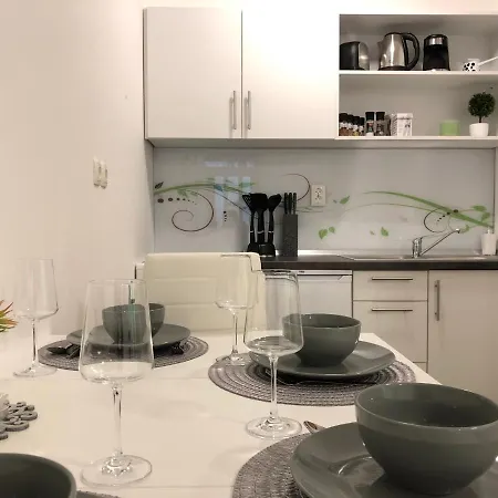 Modern Center Studio Under The Castle Ii Free Parking Appartement Ljubljana